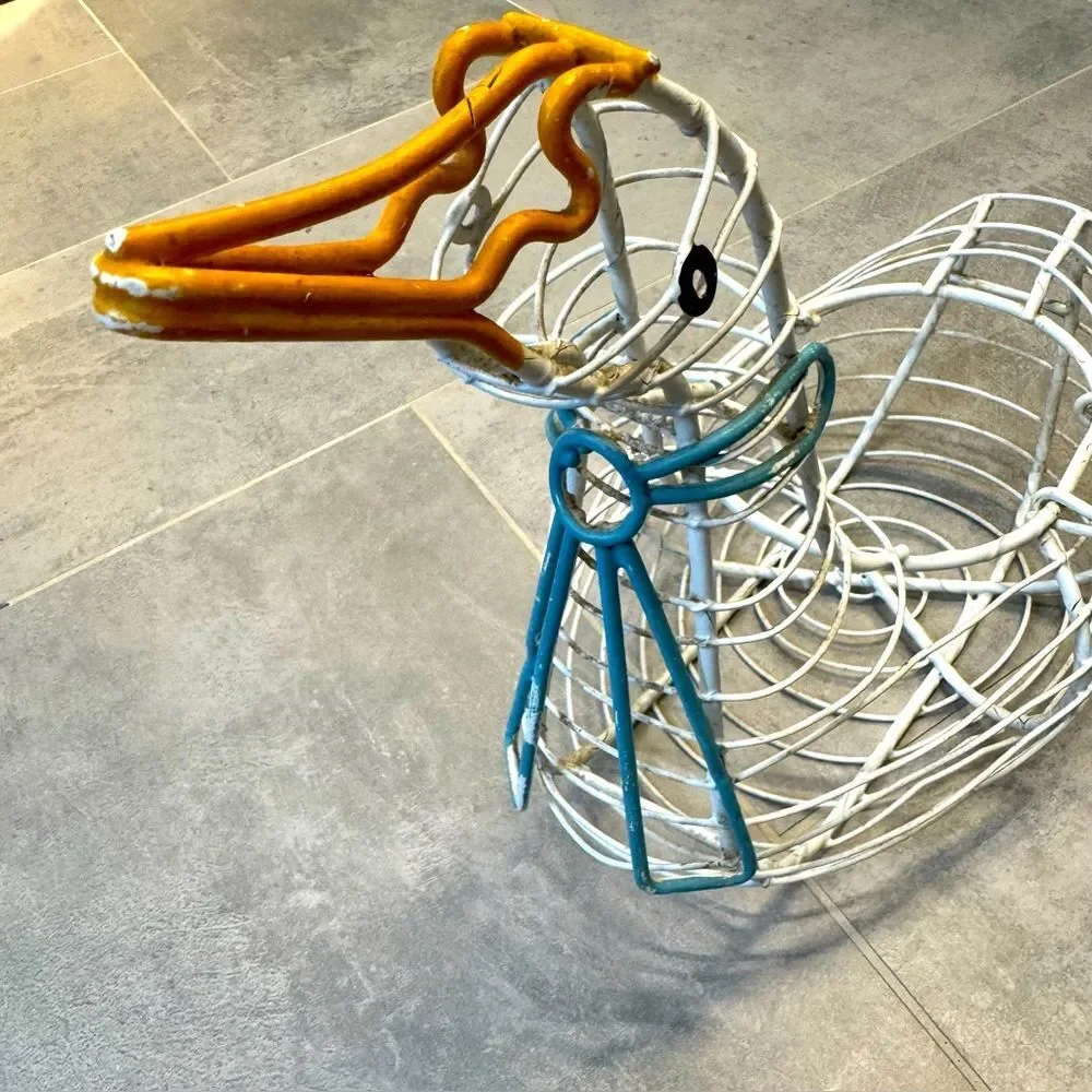 Vintage Rare 1960’s Wire Duck Egg Kitchen Catch All Basket With Handles